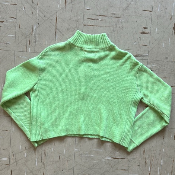 Urban Outfitters mint green zipper sweater - Picture 5 of 6